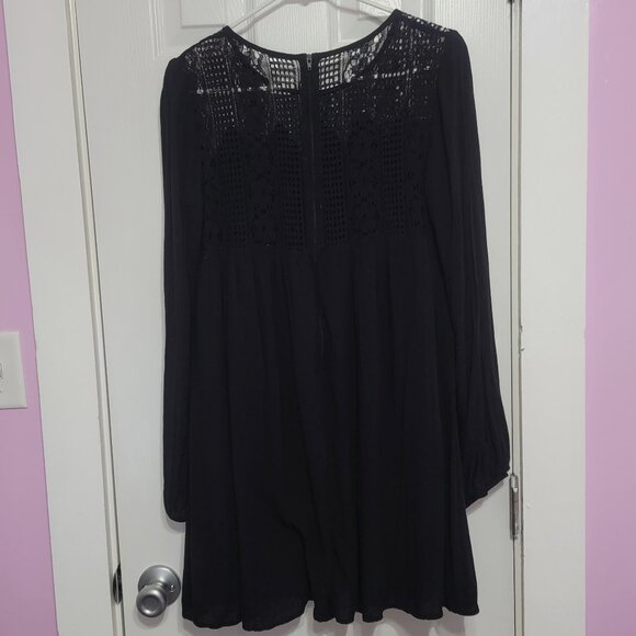 Super Cute Medium Xhilaration Lined Black Lace (at top) Dress. Split long sleeve - Picture 4 of 10